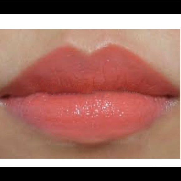 Yves Saint Laurent YSL Lipstick 17 Rose Dahlia - Picture 7 of 8